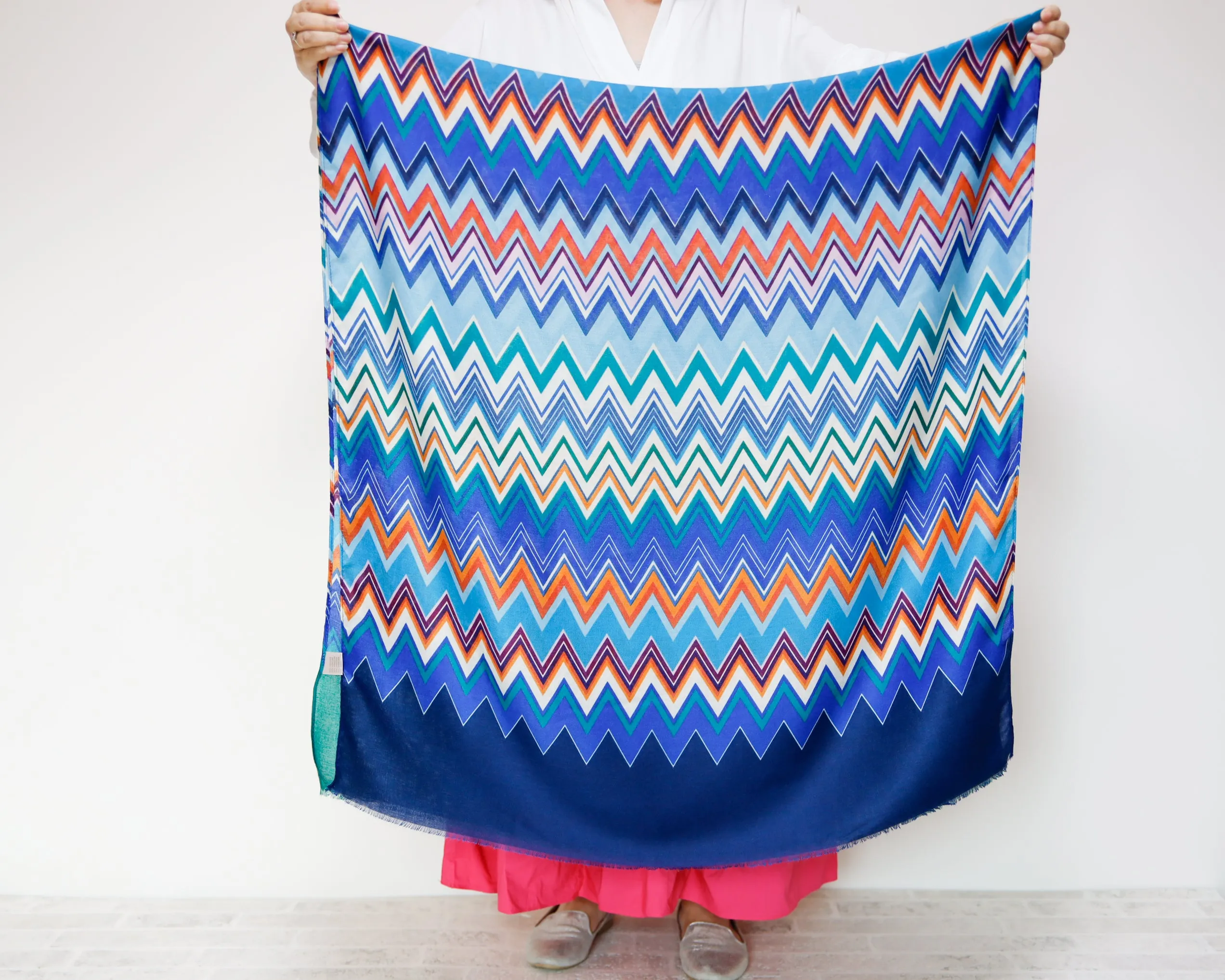 <A17>  PRINTED  Scarf ZIGZAG